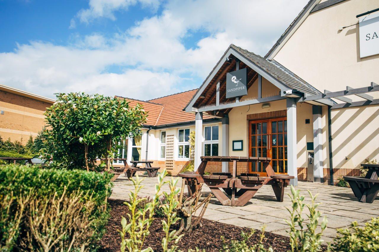 Ibis Coleraine Riverside エクステリア 写真