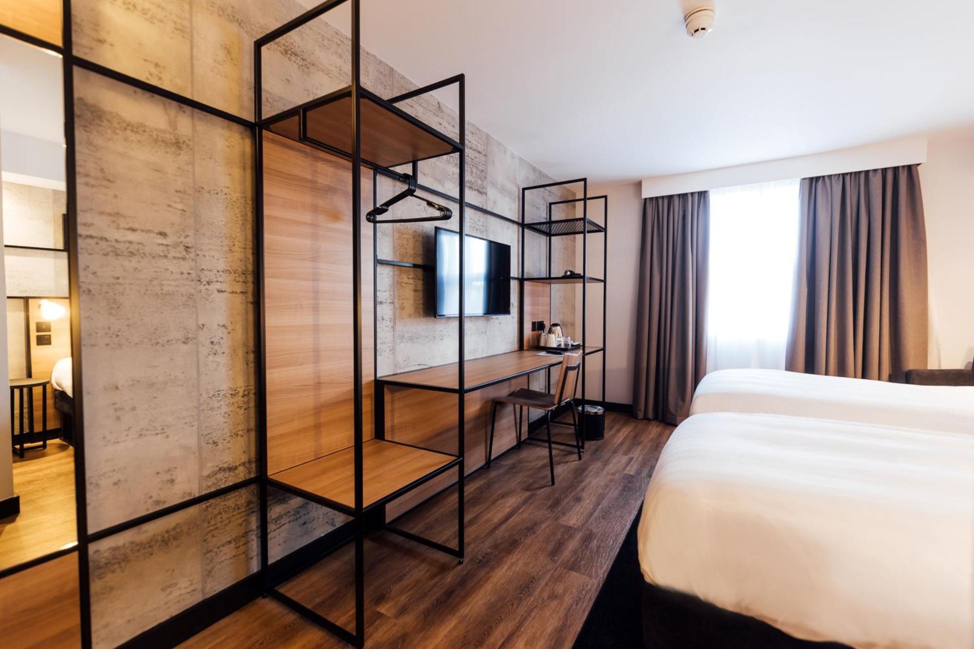 Ibis Coleraine Riverside エクステリア 写真