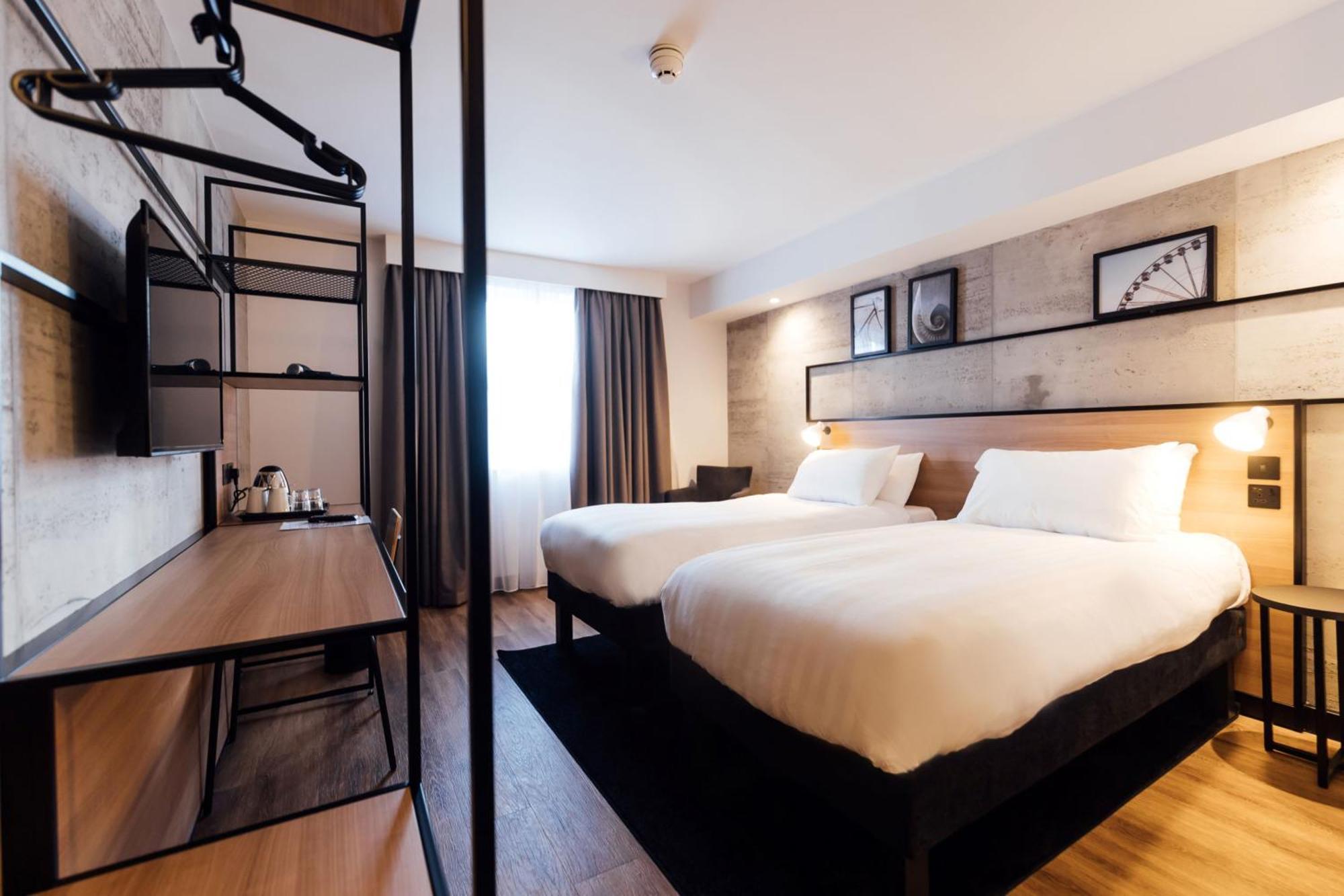 Ibis Coleraine Riverside エクステリア 写真