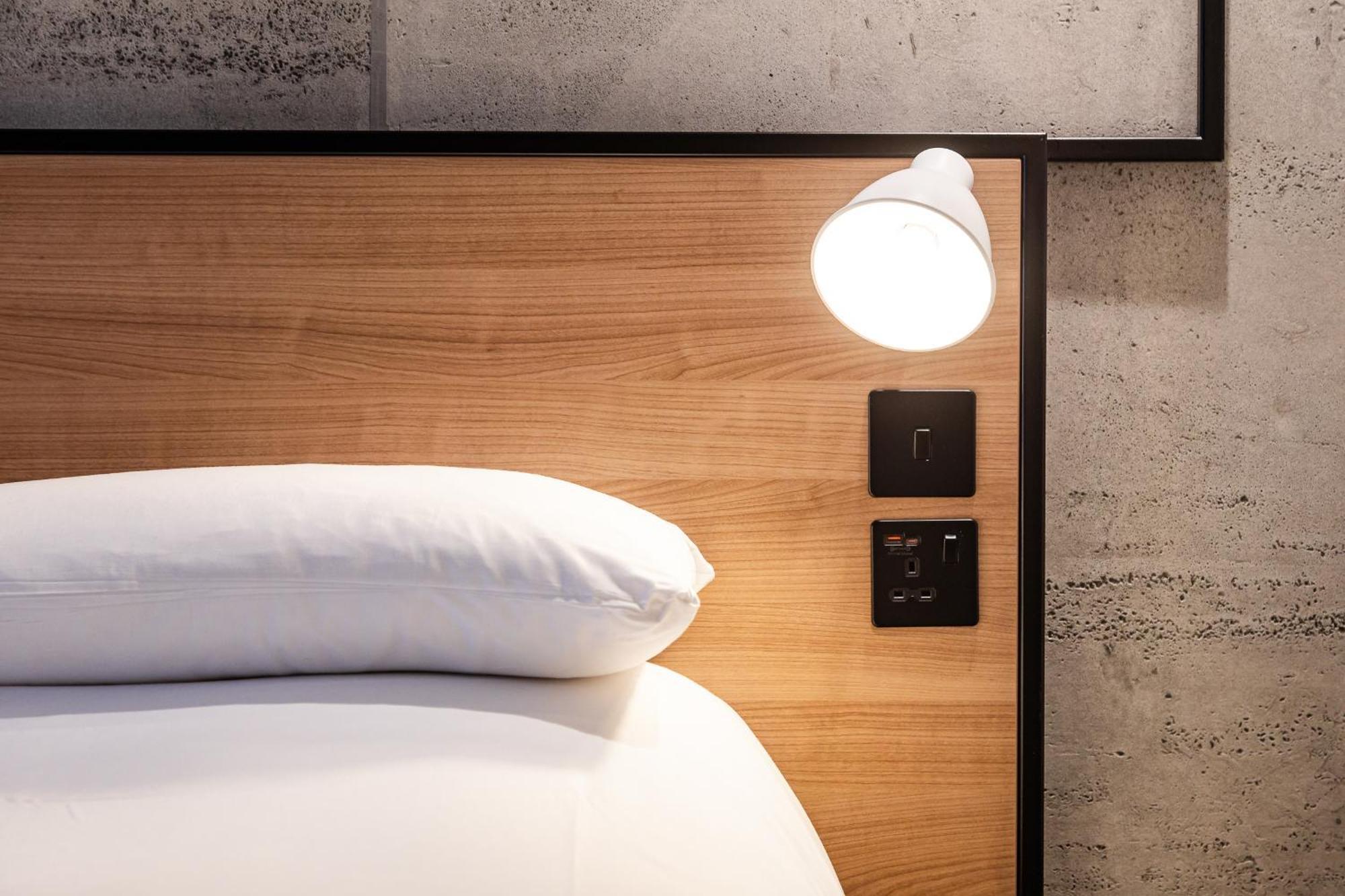 Ibis Coleraine Riverside エクステリア 写真